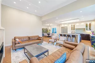70 Columbus Dr, Tenafly, NJ 07670 - Photo 4