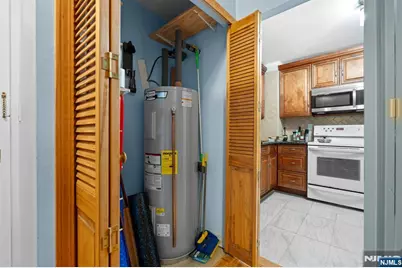 1111 River Road C32 #C32, Edgewater, NJ 07020 - Photo 14