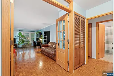 1111 River Road C32 #C32, Edgewater, NJ 07020 - Photo 6