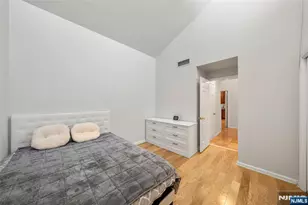 300 Gorge Road 62, Cliffside Park, NJ 07010 - Photo 20