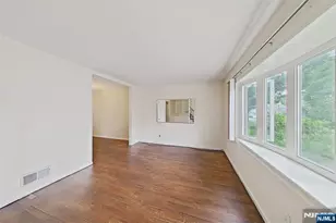 747 Brookside Rd, Rahway, NJ 07065 - Photo 16