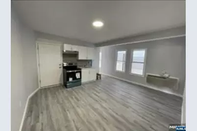 107-109 Highland 2Br #2BR, Paterson, NJ 07524 - Photo 1