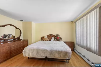 4-16 Bellair Avenue, Fair Lawn, NJ 07410 - Photo 34