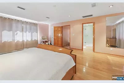 4-16 Bellair Avenue, Fair Lawn, NJ 07410 - Photo 24