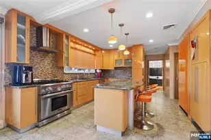 4-16 Bellair Ave, Fair Lawn, NJ 07410 - Photo 8