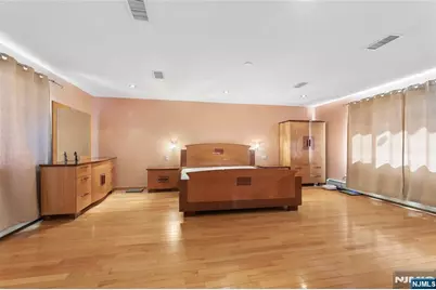 4-16 Bellair Avenue, Fair Lawn, NJ 07410 - Photo 26