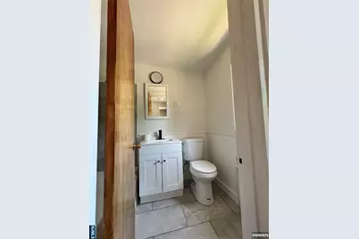 251 Fort Lee Road D #D, Teaneck Township, NJ 07666 - Photo 8