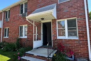251 Fort Lee Road D, Teaneck Township, NJ 07666 - Photo 2