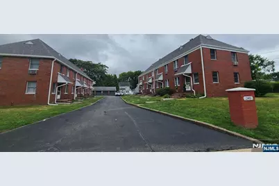 251 Fort Lee Road D #D, Teaneck Township, NJ 07666 - Photo 14