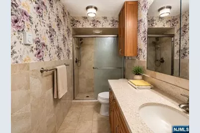 460 Liberty 460B Unit 207 #460B Unit 207, Little Ferry, NJ 07643 - Photo 10