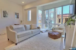 332 Newark Ave 4A, Jersey City, NJ 07302 - Photo 4