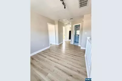 60 Laurel, Paterson, NJ 07522 - Photo 26