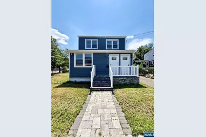 60 Laurel, Paterson, NJ 07522 - Photo 2