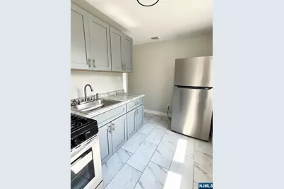 60 Laurel, Paterson, NJ 07522 - Photo 22