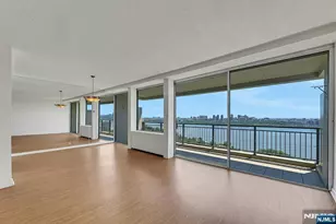 4 Horizon 1022, Fort Lee, NJ 07024 - Photo 26