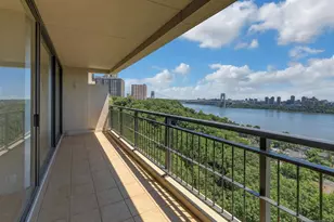 4 Horizon 1022, Fort Lee, NJ 07024 - Photo 10