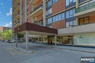 4 Horizon 1022, Fort Lee, NJ 07024 - Photo 44