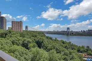 4 Horizon 1022, Fort Lee, NJ 07024 - Photo 4