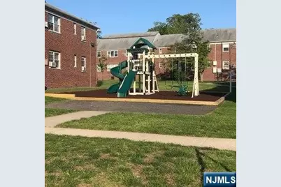 245 Passaic Avenue E9 #E9, Passaic, NJ 07055 - Photo 10