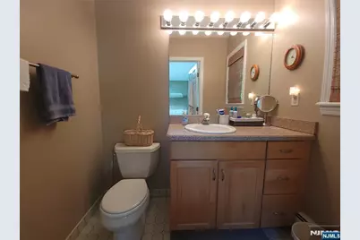 72 Prospect Street A #A, Ramsey, NJ 07446 - Photo 22
