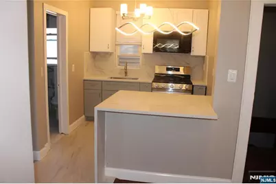 74 Westminster Place, Garfield, NJ 07026 - Photo 6
