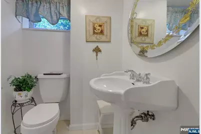480 Baxter Avenue, Wyckoff Township, NJ 07481 - Photo 18