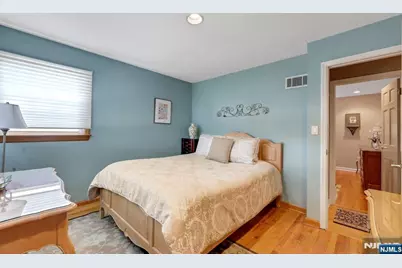 480 Baxter Avenue, Wyckoff Township, NJ 07481 - Photo 12