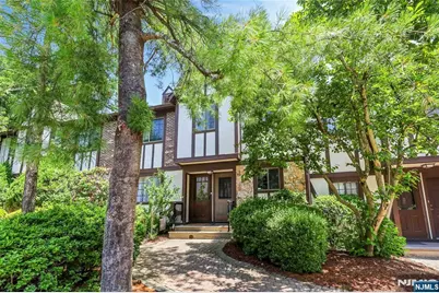 203 Mark Twain Way, Mahwah, NJ 07430 - Photo 1