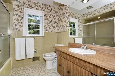 543 Hague Court, Oradell, NJ 07649 - Photo 30