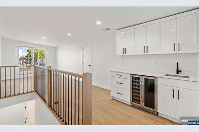 501 Saint Pauls Avenue, Cliffside Park, NJ 07010 - Photo 28