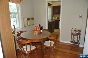 4B Elmwood Ct 4B, Elmwood Park, NJ 07407 - Photo 4
