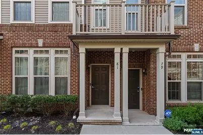 81 Arnold Drive, Wood Ridge, NJ 07075 - Photo 2