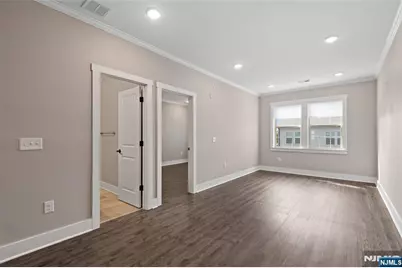 81 Arnold Drive, Wood Ridge, NJ 07075 - Photo 14