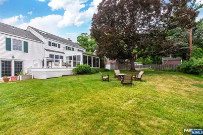 26 Cornell Way, Montclair, NJ 07043 - Photo 30
