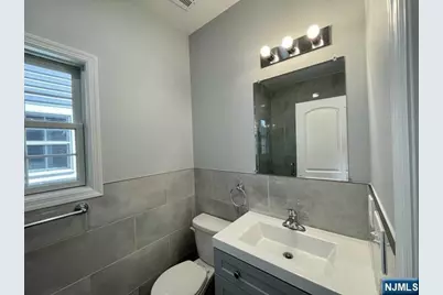 519 Cross Street 1 #1, Harrison, NJ 07029 - Photo 20