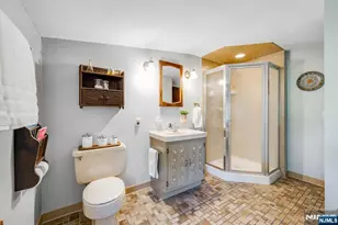 719 Godwin Ave, Midland Park, NJ 07432 - Photo 32