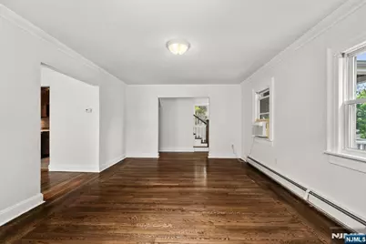 54 Chestnut Avenue, Park Ridge, NJ 07656 - Photo 4