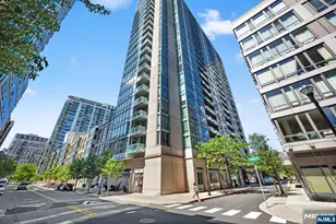 1 Shore Ln 2707, Jersey City, NJ 07310 - Photo 30