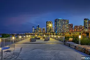 1 Shore Ln 2707, Jersey City, NJ 07310 - Photo 28