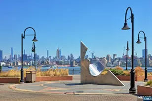 1 Shore Ln 2707, Jersey City, NJ 07310 - Photo 26