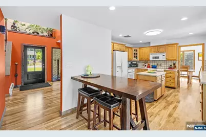 177 High Crest, West Milford, NJ 07480 - Photo 6
