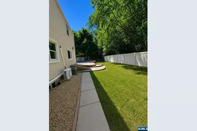 311 Prospect Avenue, South Amboy, NJ 08879 - Photo 2