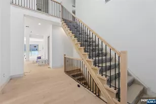 70 Carleton Rd, Cresskill, NJ 07626 - Photo 4