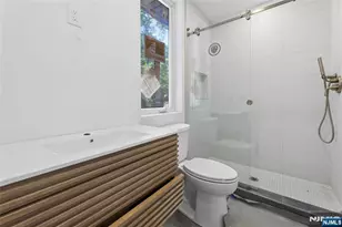 70 Carleton Rd, Cresskill, NJ 07626 - Photo 24
