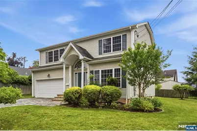 400 Paris Avenue, Northvale, NJ 07647 - Photo 2