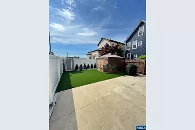 248 Prospect Avenue, Bayonne, NJ 07002 - Photo 18