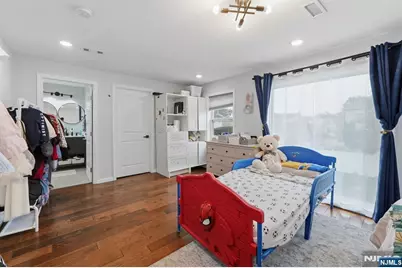 440 Alder Street, Lyndhurst Township, NJ 07071 - Photo 20