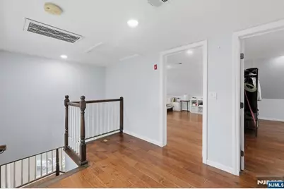 440 Alder Street, Lyndhurst Township, NJ 07071 - Photo 24