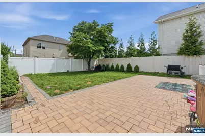440 Alder Street, Lyndhurst Township, NJ 07071 - Photo 40