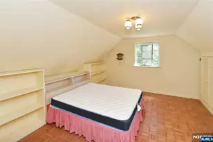 15-06 Morlot Ave, Fair Lawn, NJ 07410 - Photo 16